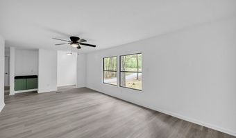 1144 Wolfskin Rd, Arnoldsville, GA 30619