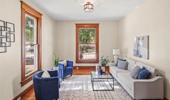 407 E 9th St, Alton, IL 62002