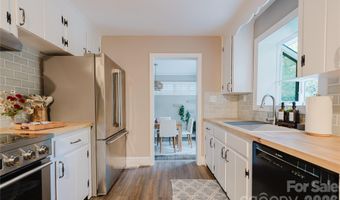 4920 Raymond Pl, Charlotte, NC 28205