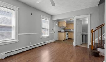 9 Gardner Ave, Cranston, RI 02910