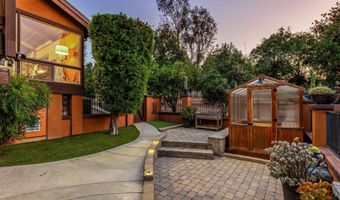 2260 E Mission Rd, Fallbrook, CA 92028