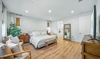 2428 Monroe Pl, Escondido, CA 92027