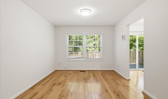 6124 OLD BRENTFORD Ct, Alexandria, VA 22310