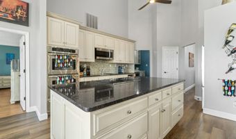 111 Waterway Ct, Aydlett, NC 27916
