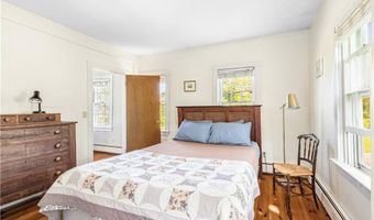 557 Center Rd, Block Island, RI 02807