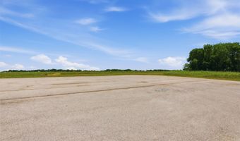 421 Chambers Creek Trl, Alvarado, TX 76009