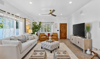 425 W 109th St, Los Angeles, CA 90061