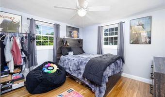 1 Grant Dr, Coventry, RI 02816