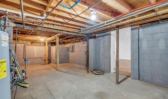 168 Leonardville Rd, Belford, NJ 07718