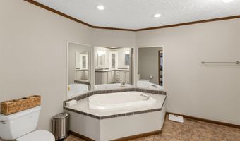 957 Blessing Rd, Albertville, AL 35951