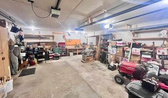32 Dogwood Blvd, Babbitt, MN 55706