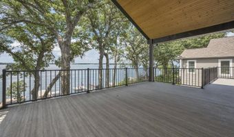 2707 1st St, Arnolds Park, IA 51331
