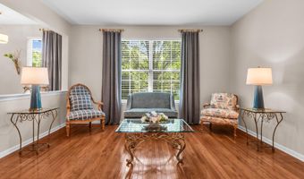 37 Solomans Dr, Barnegat, NJ 08005