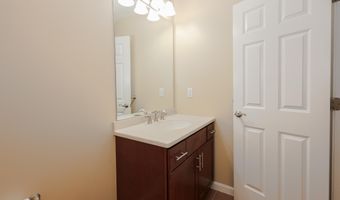 61 Grapevine Rd, Bedford, NH 03110