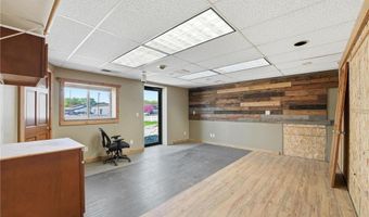 1301 N Nokomis NE, Alexandria, MN 56308