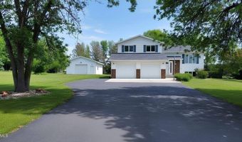6707 Sonora Way, Bismarck, ND 58503