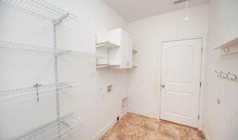 516 Abberly Ln, Boiling Springs, SC 29316