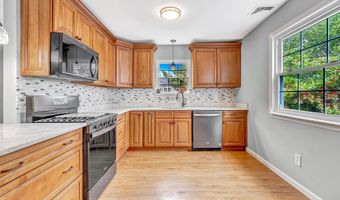 23 Sextant Dr, Barnegat, NJ 08005