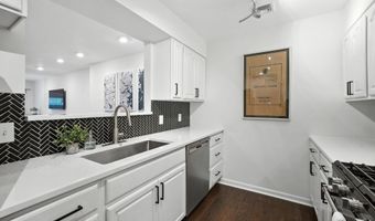 1055 MICHIGAN Ave NE, Washington, DC 20017