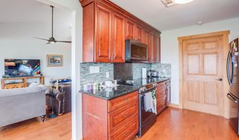 11088 Tahiti St, Bay St. Louis, MS 39520