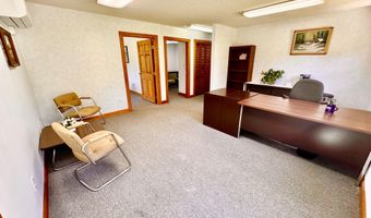 1045 Broadway, Bangor, ME 04401