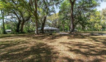 14100 NE 40TH Ct, Anthony, FL 32617