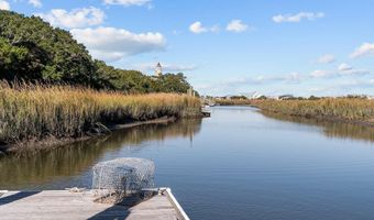 121 N Bald Head Wynd 25% Of 14 Lighthouse Land, Bald Head Island, NC 28461