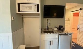 602 W Ft Macon Rd 132, Atlantic Beach, NC 28512