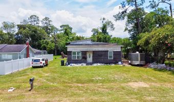 208 E Sixth St, Adel, GA 31620