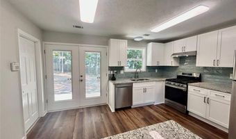 3288 Long Indian Creek Ct, Alpharetta, GA 30022