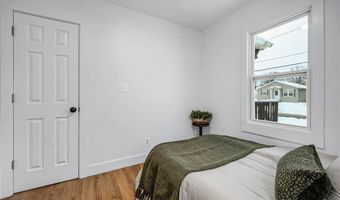 896 Indian Trl, Akron, OH 44314