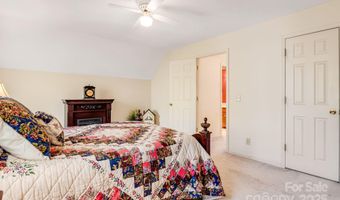 456 Mills Gap Rd, Arden, NC 28704