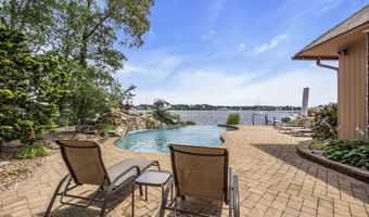 99 Holly Ln, Bayville, NJ 08721