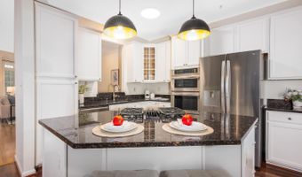 534 WINDING ROSE Dr, Rockville, MD 20850