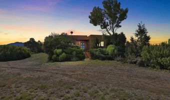 11 Mesa Sea Rd, Arroyo Hondo, NM 87513