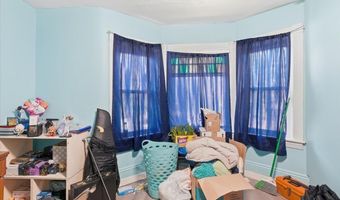 64 Hyde St, Burlington, VT 05401