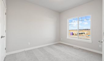 1299 Berkshire Ln, North Liberty, IA 52317