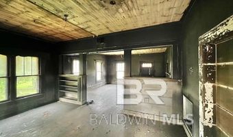 623 N Main St, Atmore, AL 36502