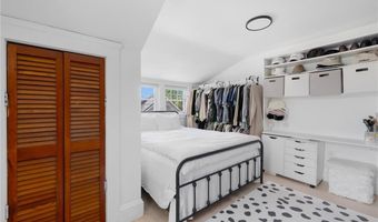 110 Spofford Ave, Warwick, RI 02888