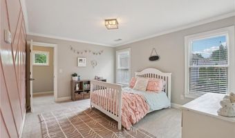 1006 Meadow Brook Dr, Woodstock, GA 30188