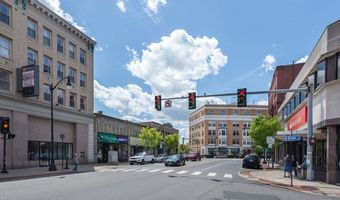 24 Park St 204, Attleboro, MA 02703