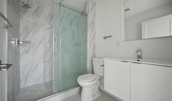 1843 E HUNTINGDON St B, Philadelphia, PA 19125