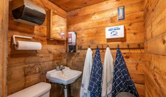 107 Boston Post Rd, Amherst, NH 03031