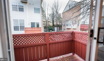 6012 RICKETTS Walk, Alexandria, VA 22312