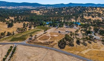 769 Dogtown Rd, Angels Camp, CA 95222