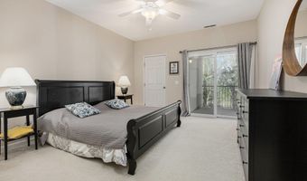 331 Scio Village Ct 288, Ann Arbor, MI 48103