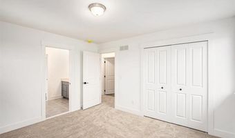 71649 Hidden River Dr, Armada, MI 48005