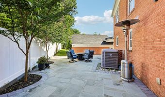 5001 W CEDAR Ln, Bethesda, MD 20814