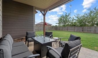 2711 Churchill Dr, Bartlesville, OK 74006