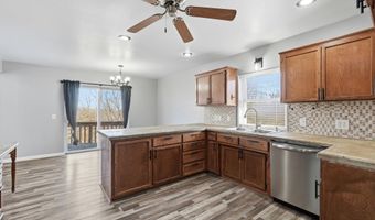 7 Tamara Ln, Bella Vista, AR 72715